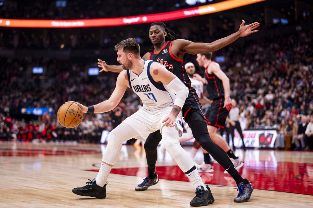 直朝棕熊就 直朝棕熊就