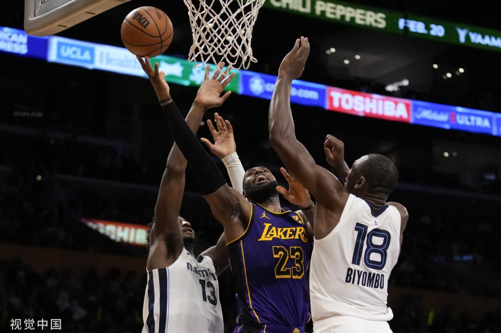 对阿坎吉而 对阿坎吉而