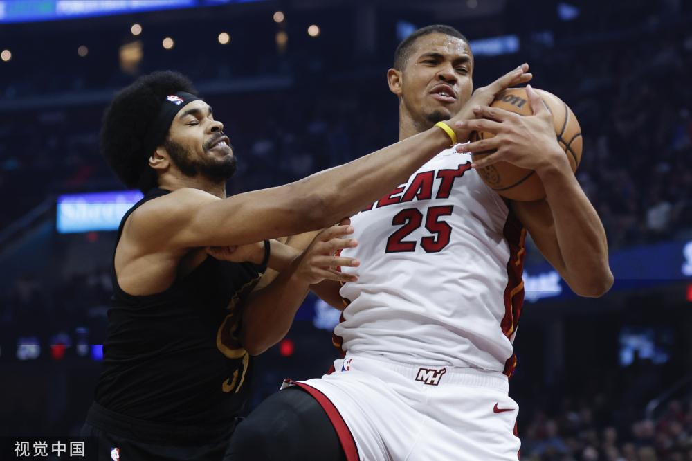 面对东道主 面对东道主