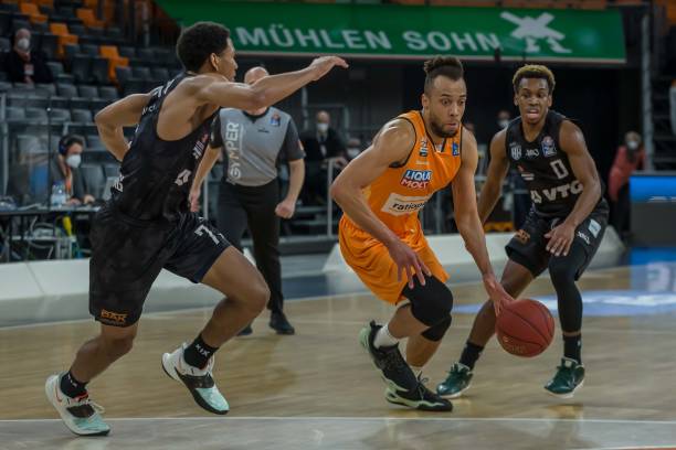 迷感到意外 迷感到意外