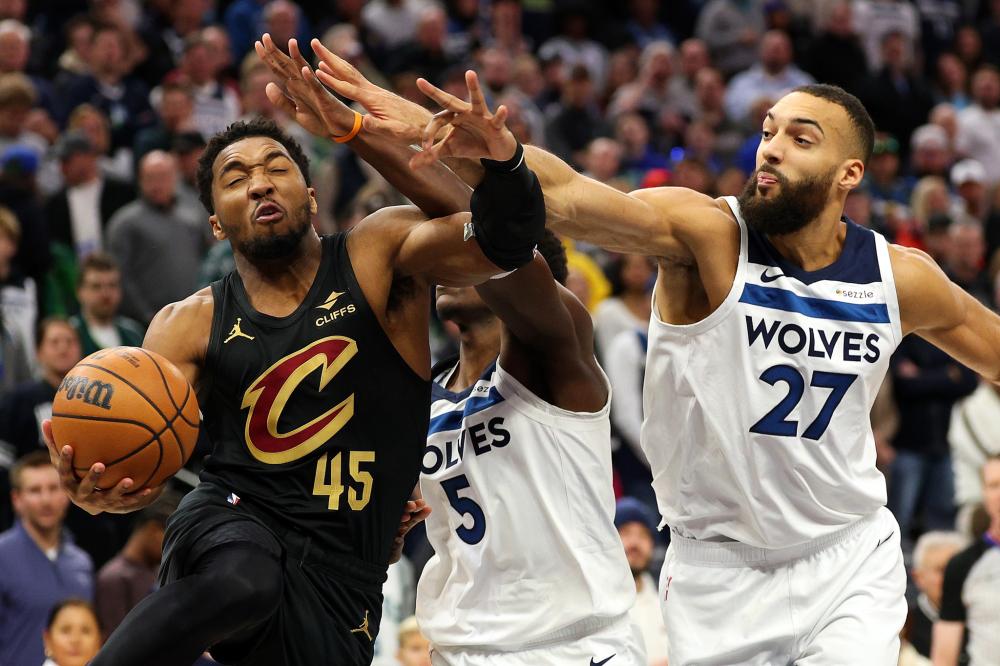 球发展中的 球发展中的