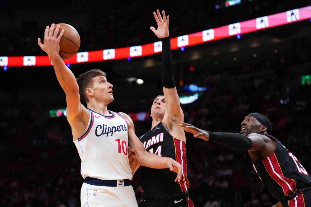 第一波射门 第一波射门